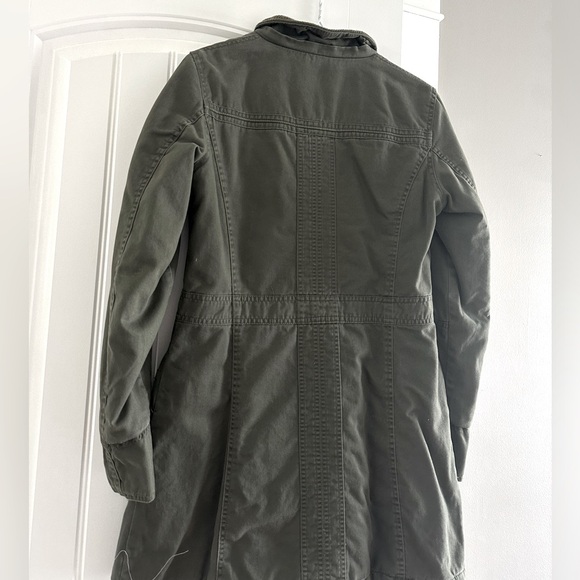 Love trf Jacket - Picture 5 of 7